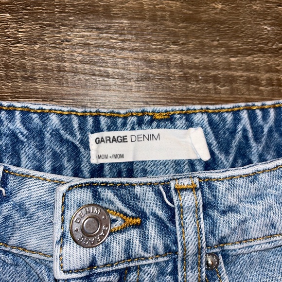 Jean Shorts - Picture 3 of 6